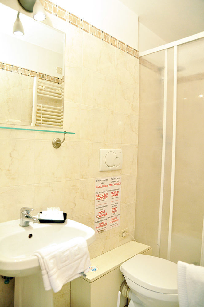 Ideal B&B 罗马 外观 照片